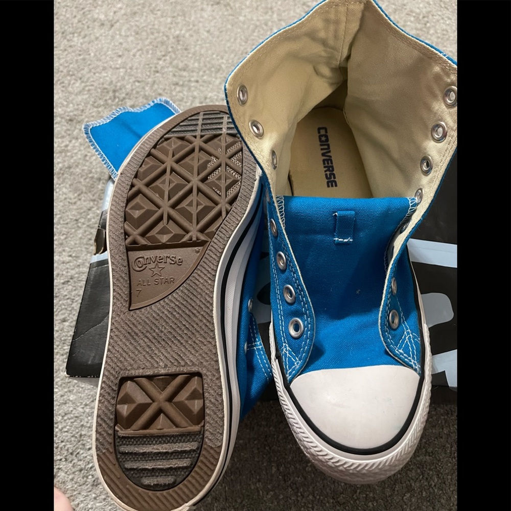 CONVERSE